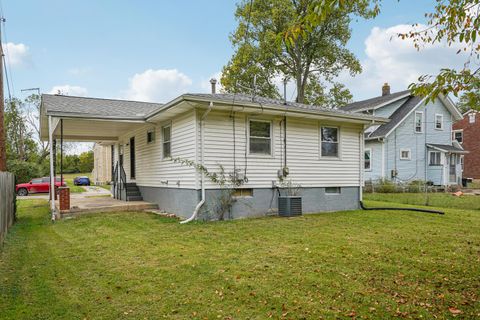 Tiny photo for 1316 Cedarview Drive W, Springfield, OH 45503 (MLS # 225039506)