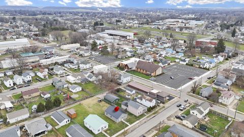 Tiny photo for 98 Burt Avenue, Newark, OH 43055 (MLS # 225044692)