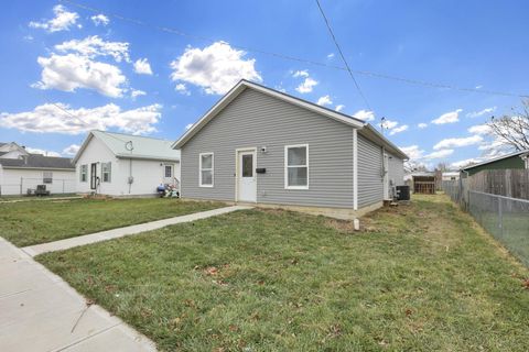 Tiny photo for 98 Burt Avenue, Newark, OH 43055 (MLS # 225044692)