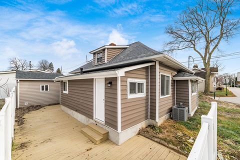 Tiny photo for 129 Park Street, Buckeye Lake, OH 43008 (MLS # 226000558)