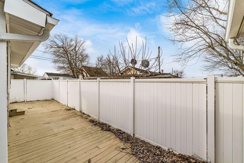 Tiny photo for 129 Park Street, Buckeye Lake, OH 43008 (MLS # 226000558)