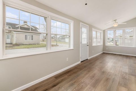 Tiny photo for 129 Park Street, Buckeye Lake, OH 43008 (MLS # 226000558)