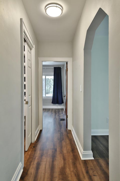 Tiny photo for 382 E Morrill Avenue, Columbus, OH 43207 (MLS # 226035244)