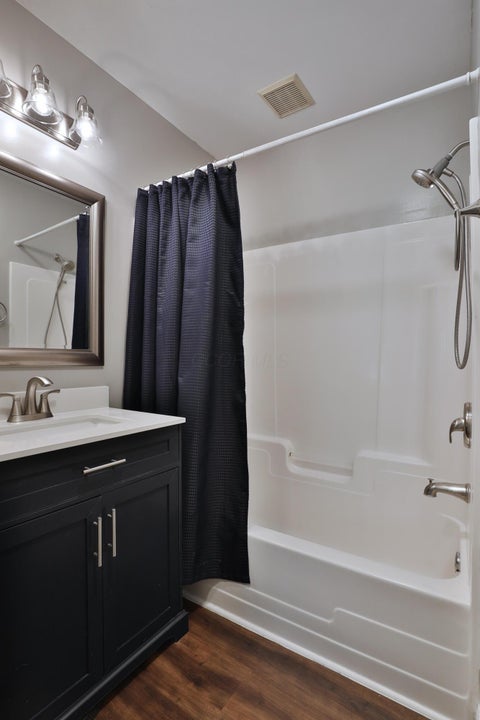 Tiny photo for 382 E Morrill Avenue, Columbus, OH 43207 (MLS # 226035244)