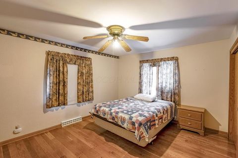 Tiny photo for 802 Coshocton Avenue, Mount Vernon, OH 43050 (MLS # 225045219)