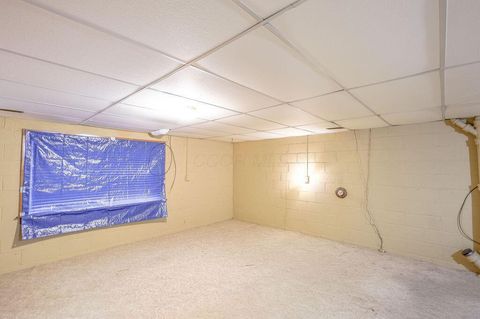 Tiny photo for 802 Coshocton Avenue, Mount Vernon, OH 43050 (MLS # 225045219)