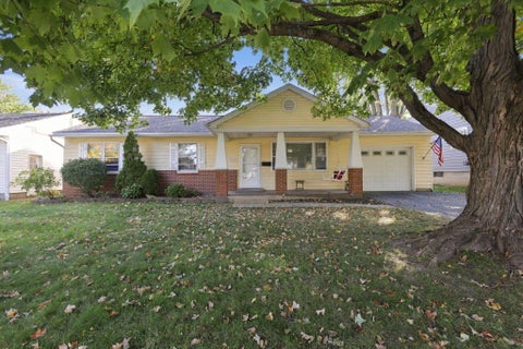 Homes For Sale - 25 Elizabeth Street<br/> Canal Winchester, OH 43110