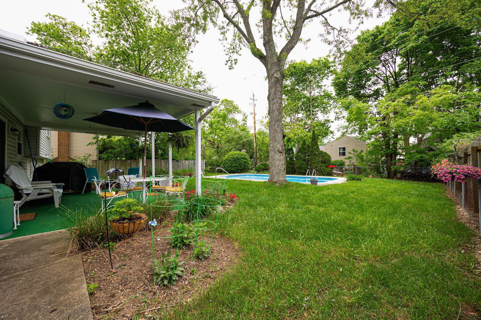 5965 Lucky Charm Drive, Galloway, Ohio image 36