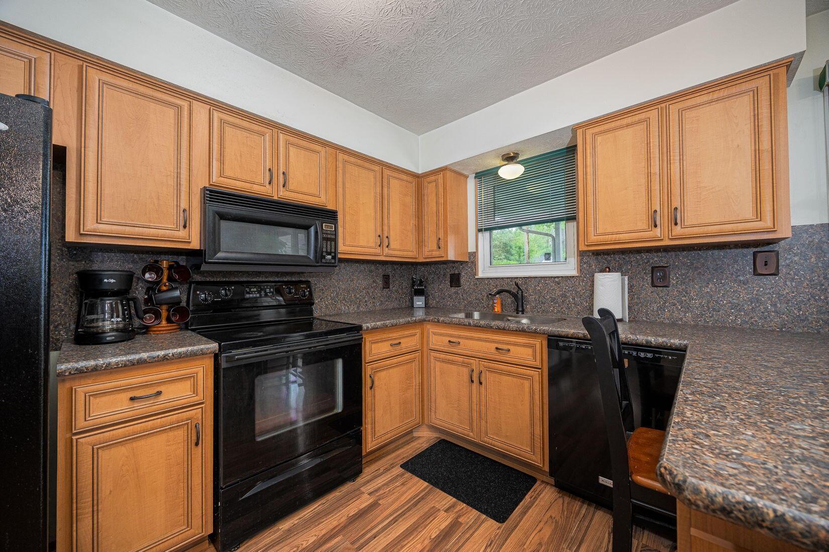 5965 Lucky Charm Drive, Galloway, Ohio image 11