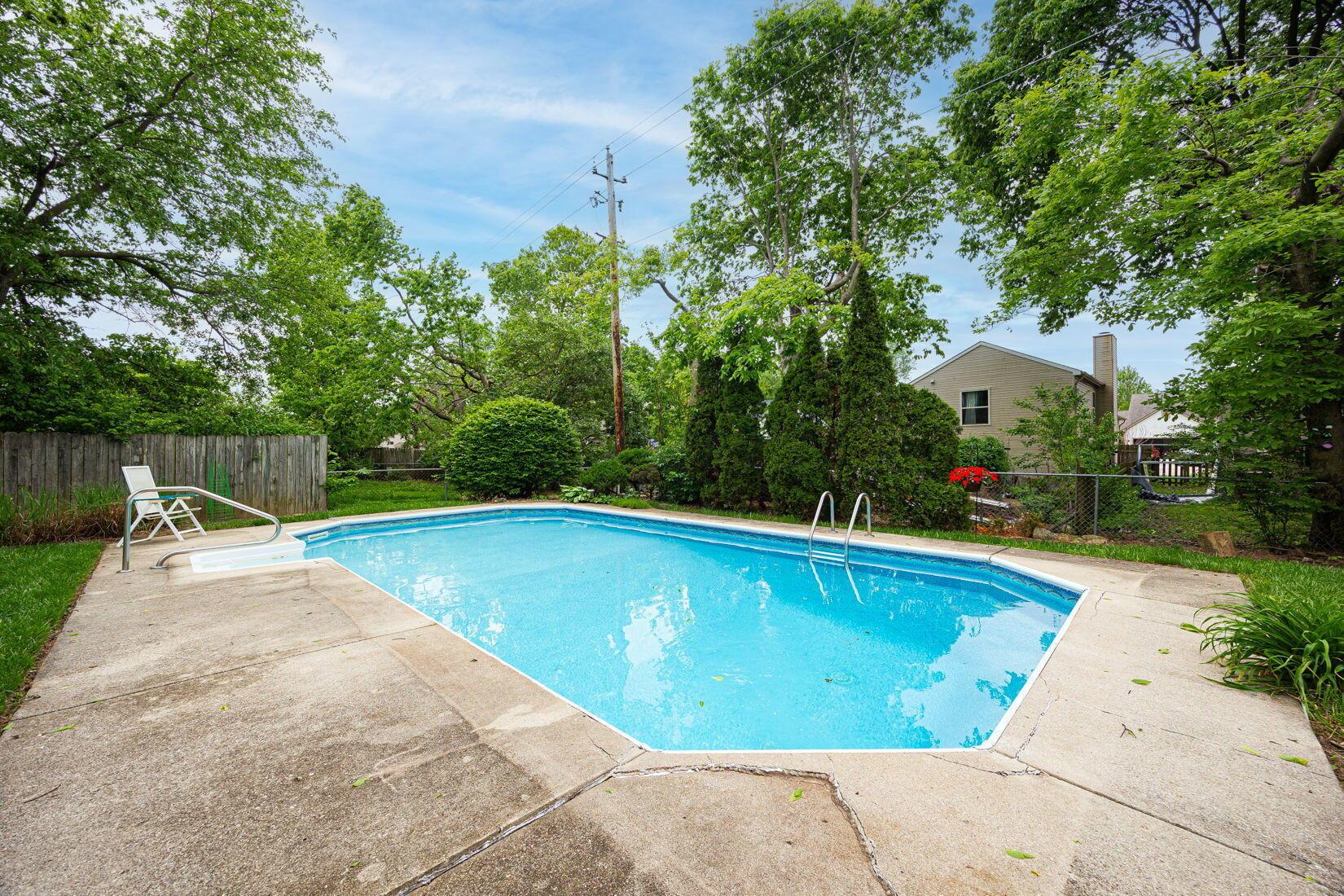 5965 Lucky Charm Drive, Galloway, Ohio image 29