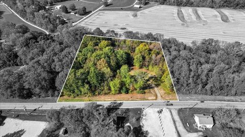 Photo of 7225 Columbus Road, Mount Vernon, OH 43050 (MLS # 225038690)