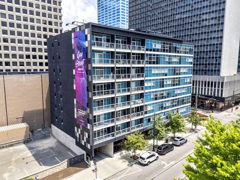 Photo of 100 E Gay Street 302 #302, Columbus, OH 43215 (MLS # 226025660)