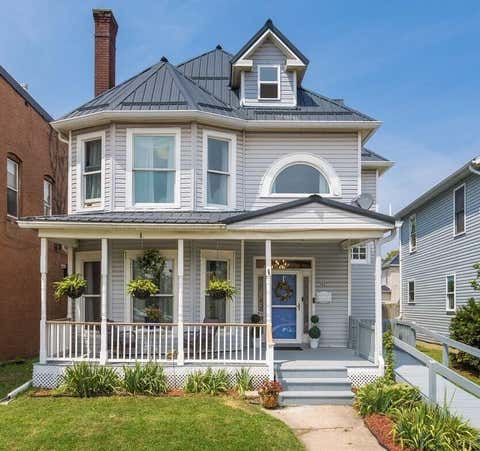 Photo of 142 E Main Street, Newark, OH 43055 (MLS # 226027317)