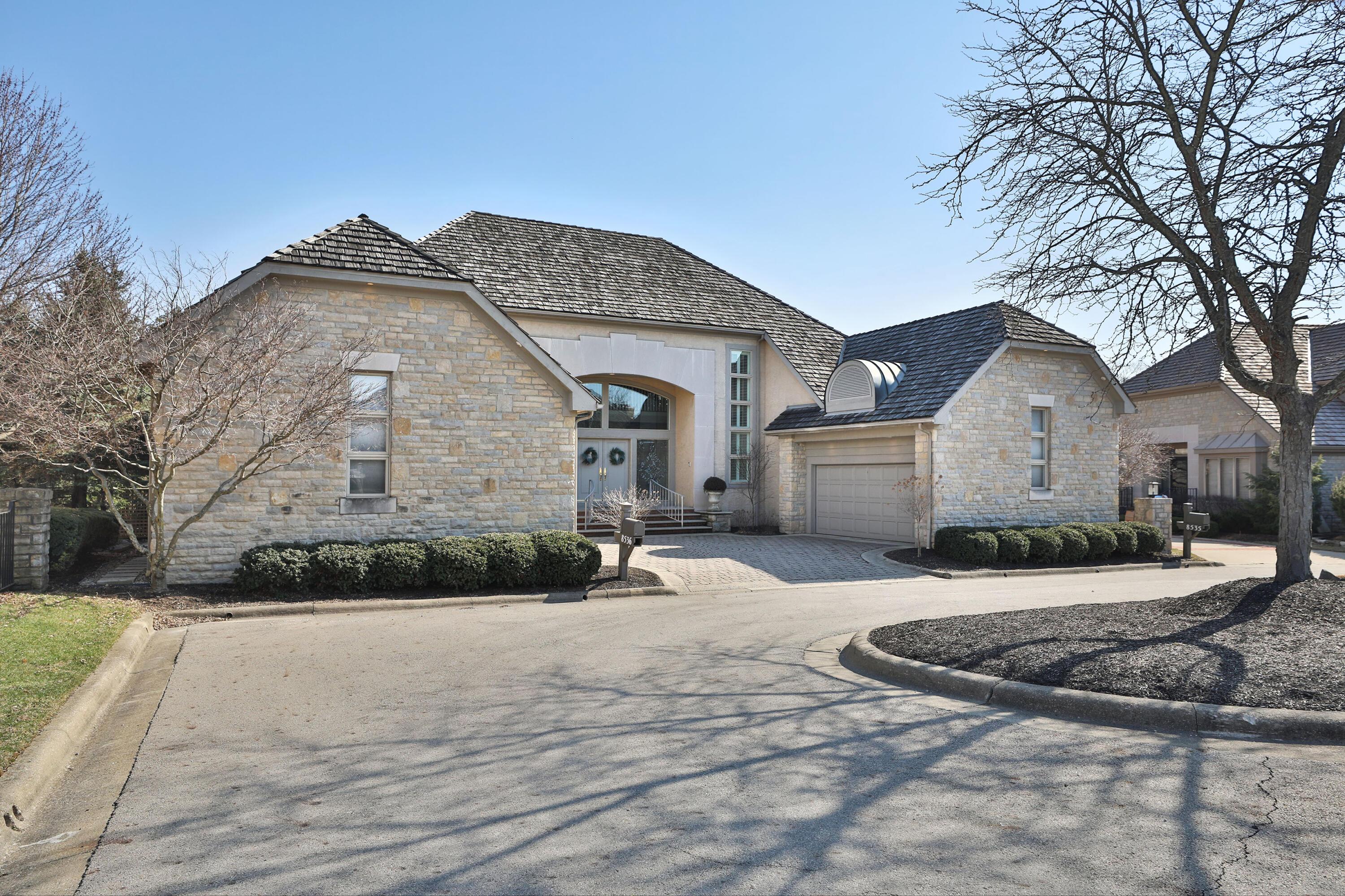 8536 Cartney Court, Dublin, Ohio image 2