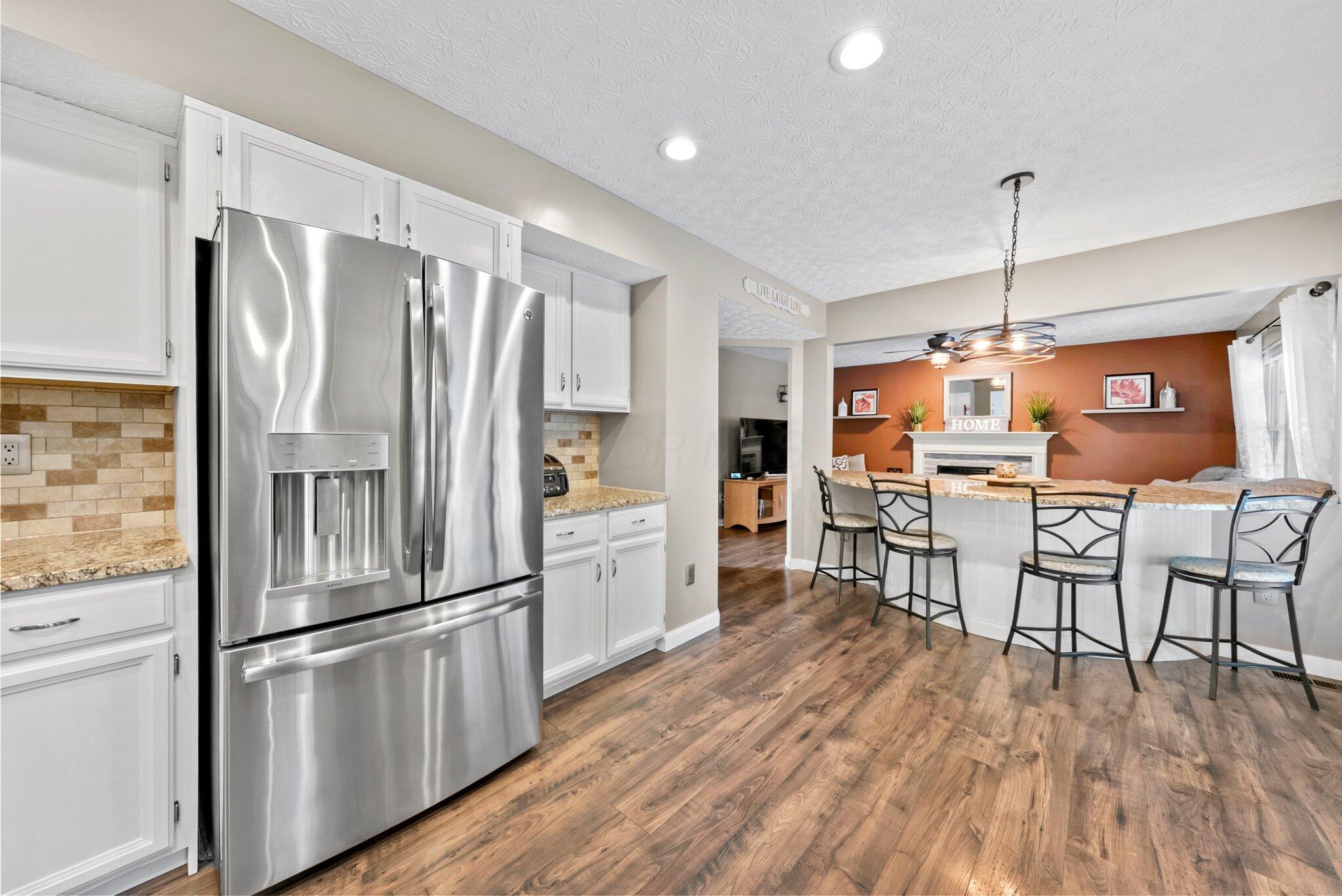 2556 Cowall Drive, Hilliard, Ohio image 12