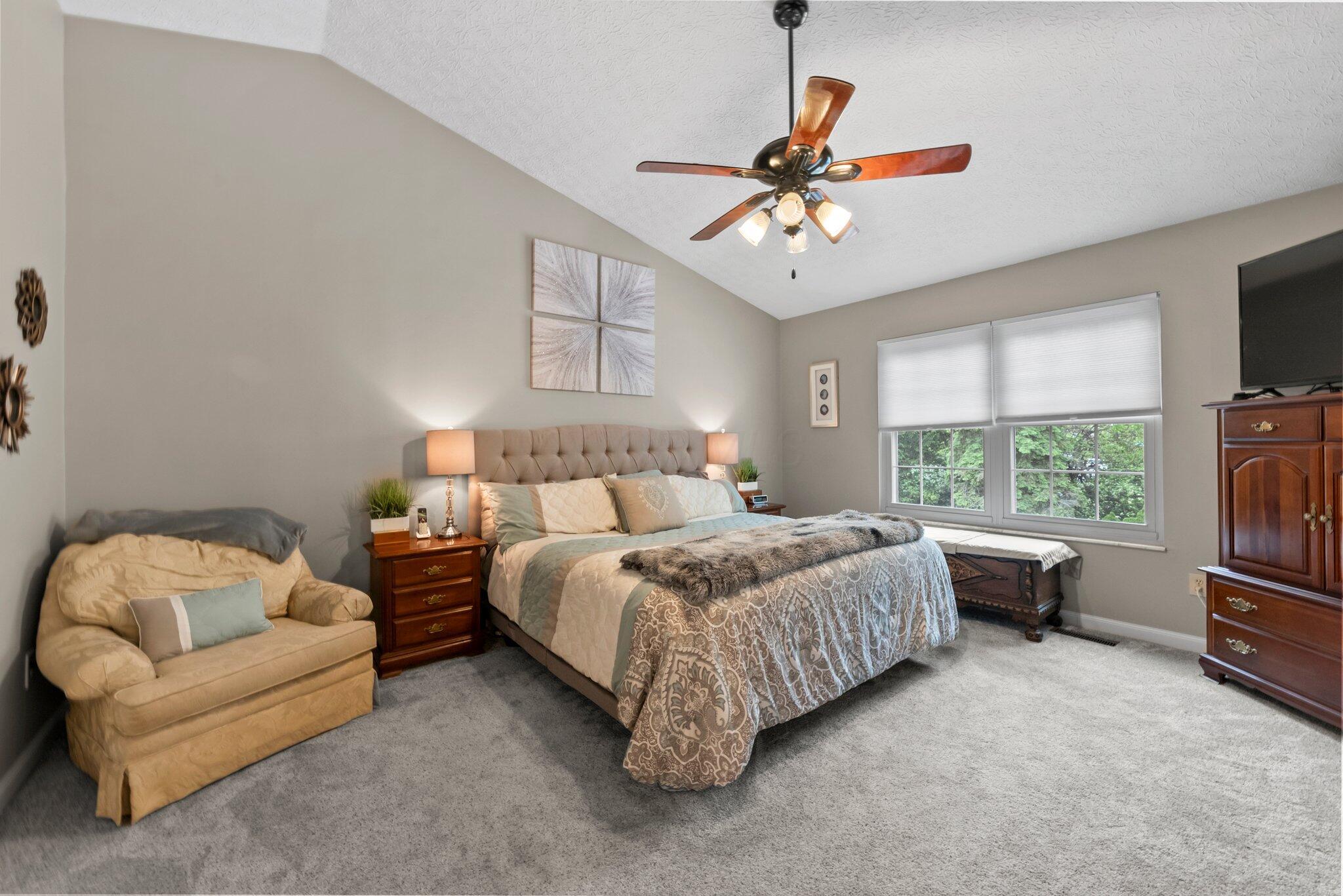 2556 Cowall Drive, Hilliard, Ohio image 25