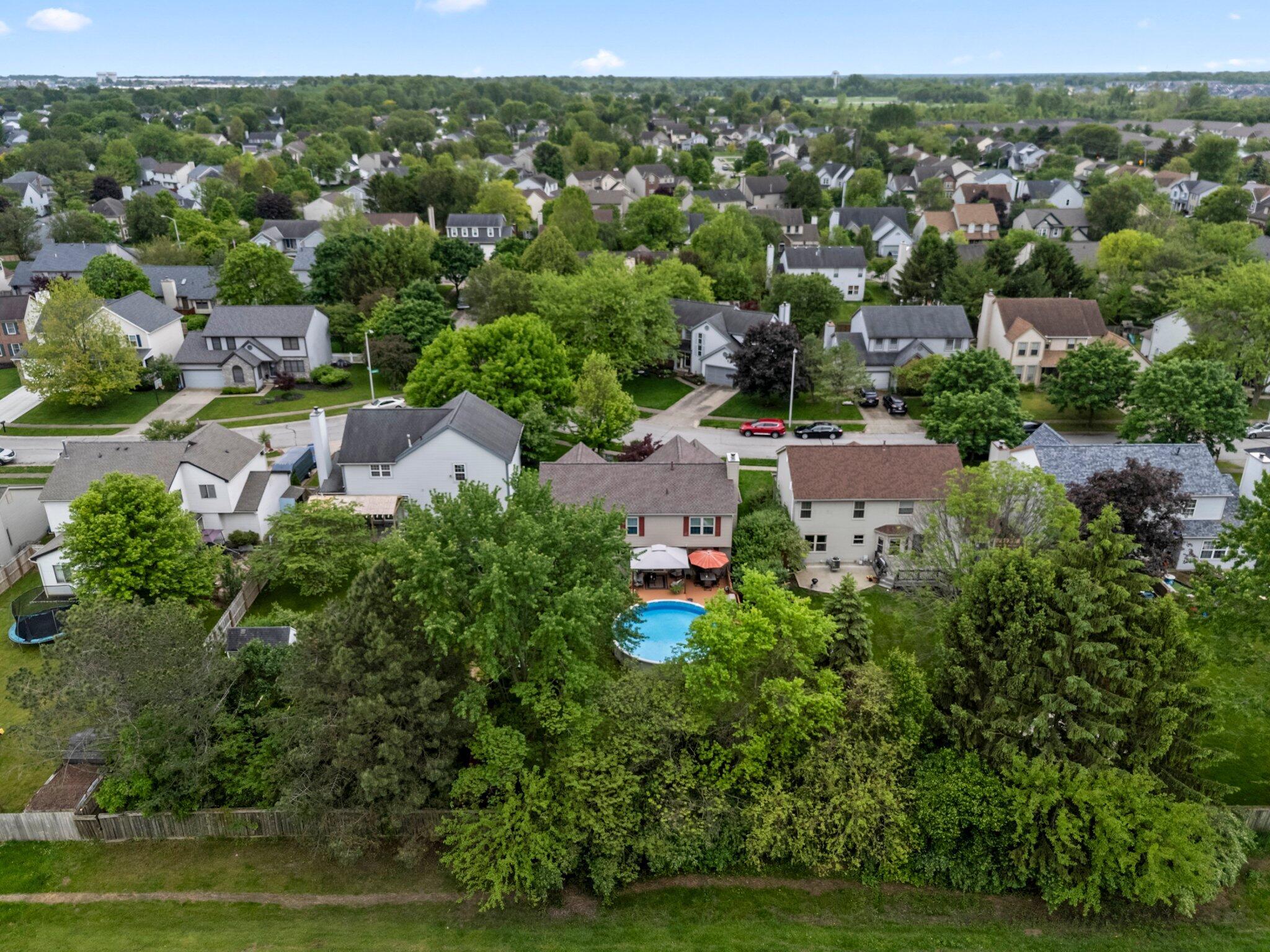 2556 Cowall Drive, Hilliard, Ohio image 41