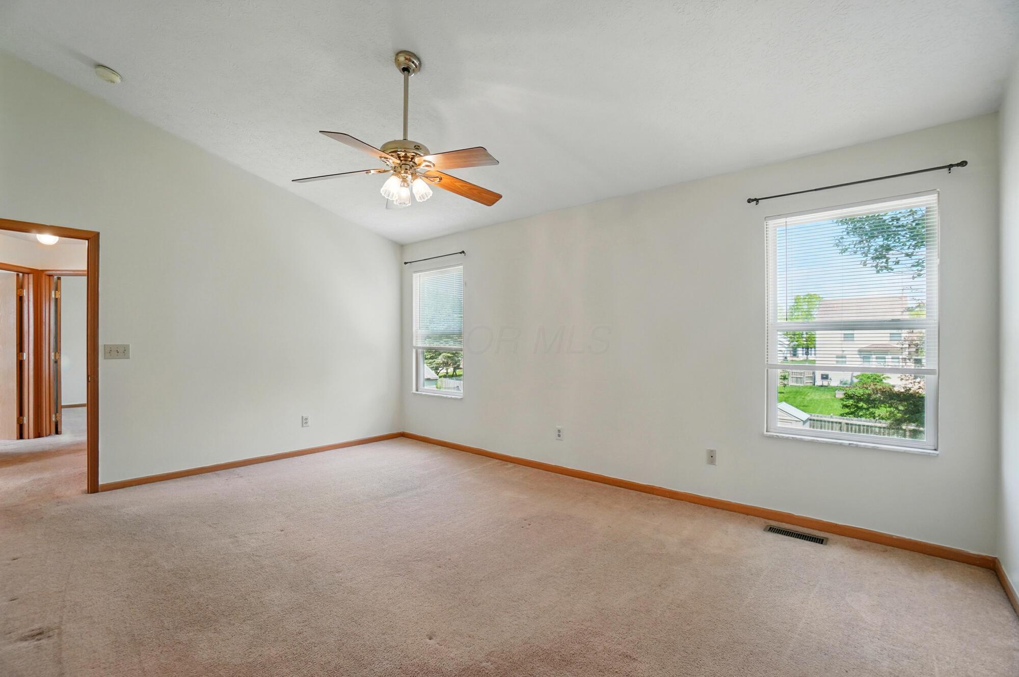 8578 Bivouac Place, Galloway, Ohio image 32