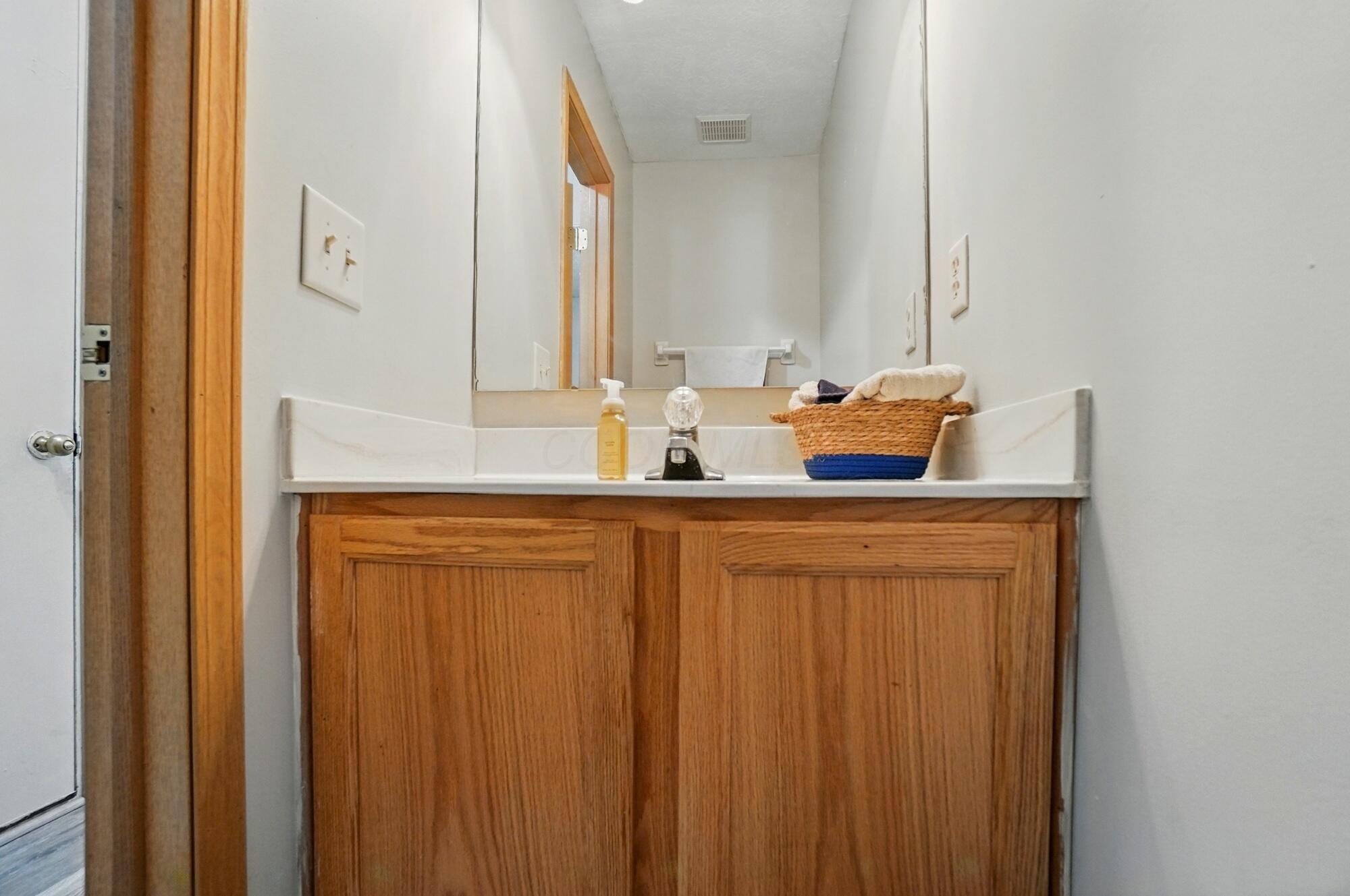 8578 Bivouac Place, Galloway, Ohio image 28