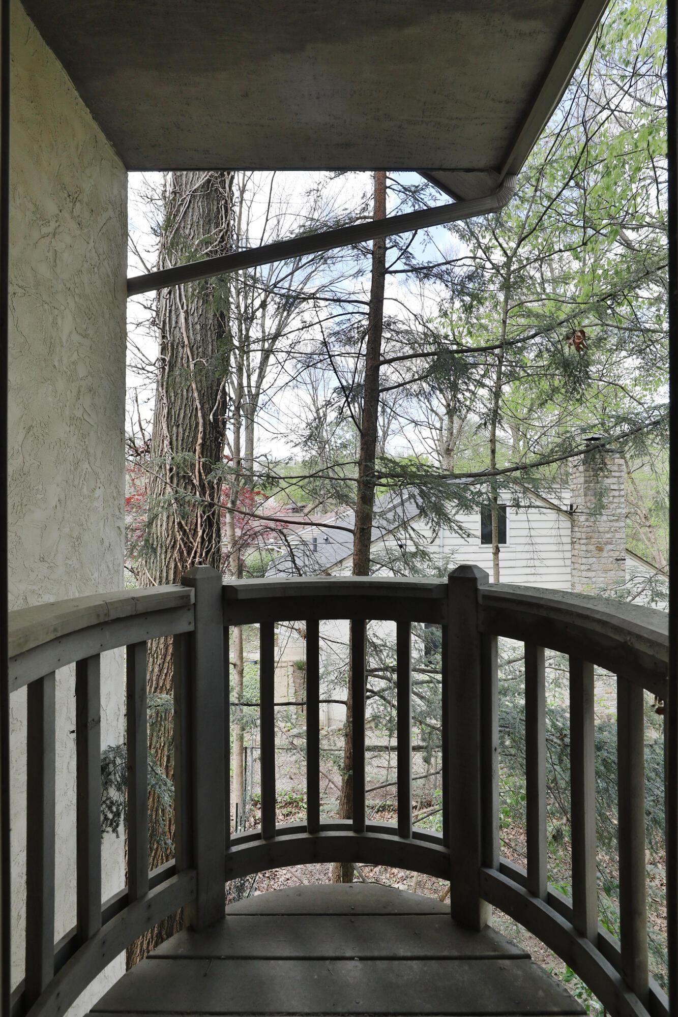 Columbus, Ohio, 43202, United States, 3 Bedrooms Bedrooms, ,4 BathroomsBathrooms,Residential,Active,2041814
