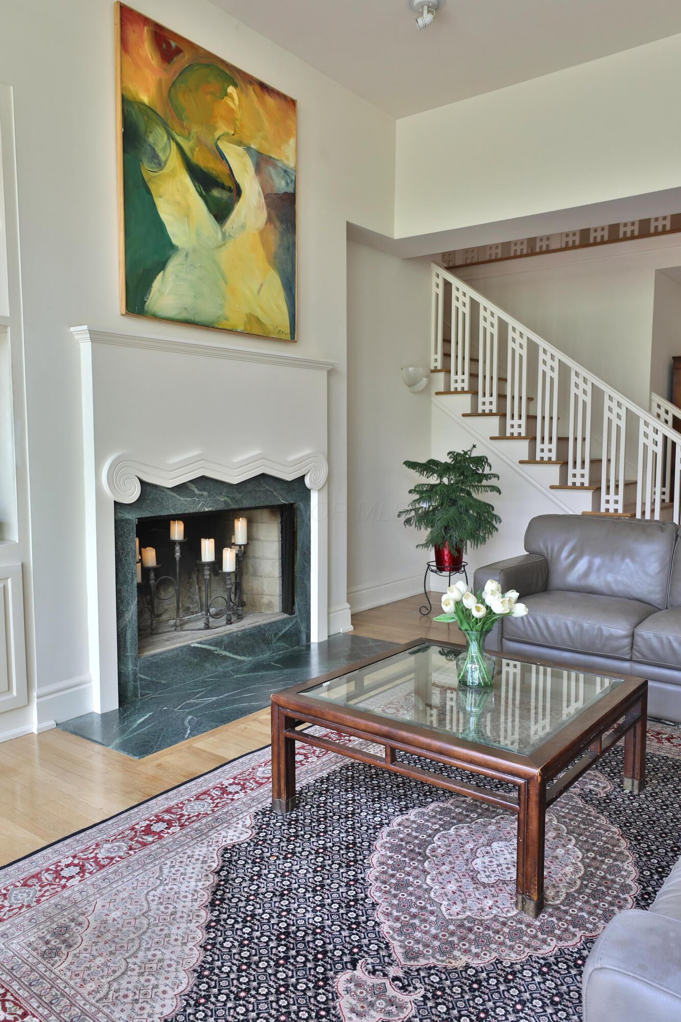 Columbus, Ohio, 43202, United States, 3 Bedrooms Bedrooms, ,4 BathroomsBathrooms,Residential,Active,2041814
