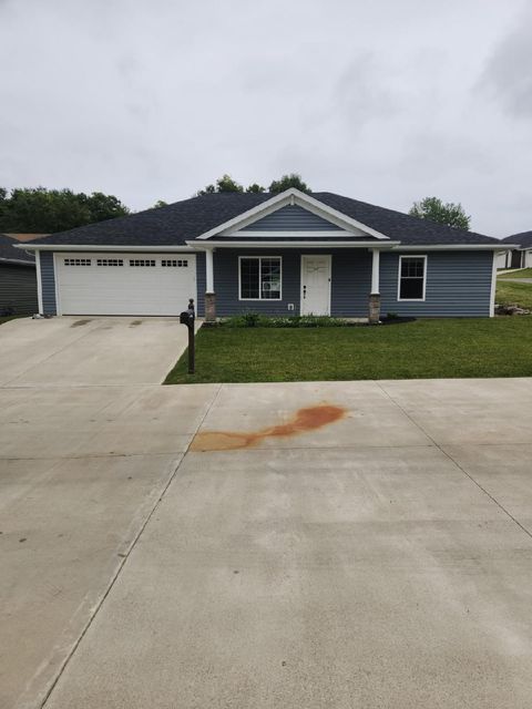 Condo For Sale - 1537 Eagle Street #10<br/> Bellefontaine, OH 43311