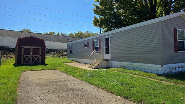 2445 COLUMBUS LANCASTER RD NW LOT 205, LANCASTER, OH 43130 - Image e1cfe495ecc9b3cd1e21f40c09888d0d/1820622795