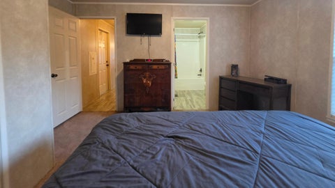 Tiny photo for 2445 Columbus-Lancaster Road NW #205, Lancaster, OH 43130 (MLS # 226033875)