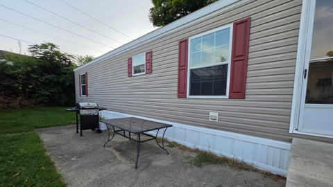 Tiny photo for 2445 Columbus-Lancaster Road NW #205, Lancaster, OH 43130 (MLS # 226033875)