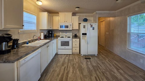 Tiny photo for 2445 Columbus-Lancaster Road NW #205, Lancaster, OH 43130 (MLS # 226033875)