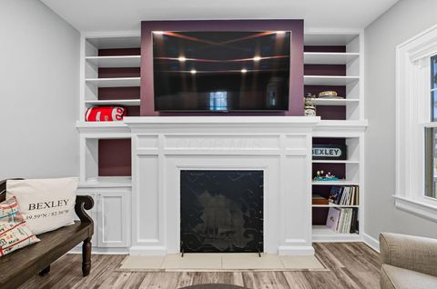 Tiny photo for 268 S Cassady Avenue, Columbus, OH 43209 (MLS # 225037022)