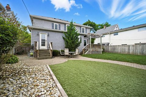 Tiny photo for 268 S Cassady Avenue, Columbus, OH 43209 (MLS # 225037022)