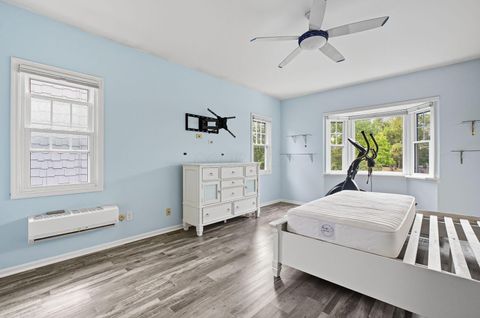 Tiny photo for 268 S Cassady Avenue, Columbus, OH 43209 (MLS # 225037022)