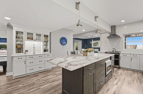 Tiny photo for 268 S Cassady Avenue, Columbus, OH 43209 (MLS # 225037022)