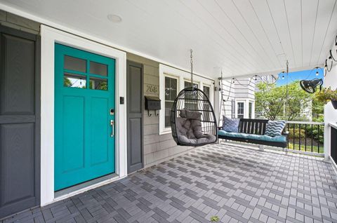 Tiny photo for 268 S Cassady Avenue, Columbus, OH 43209 (MLS # 225037022)