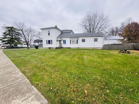 Photo of 118 W Walnut Street, Cardington, OH 43315 (MLS # 225043701)