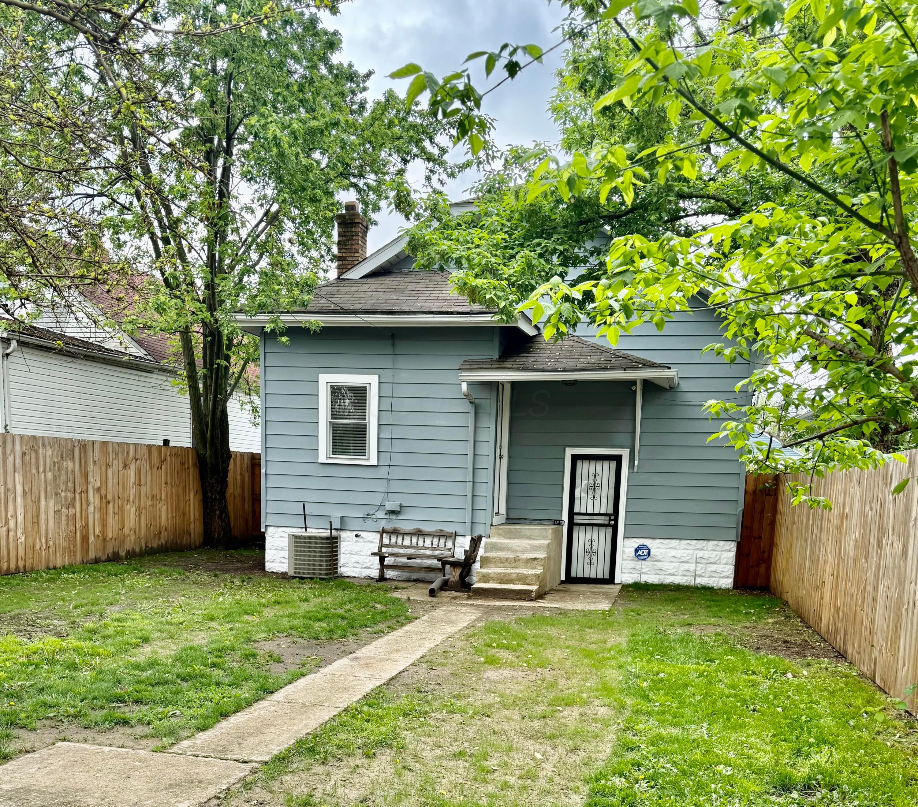 1464 E 26th Avenue, Columbus, Ohio image 33