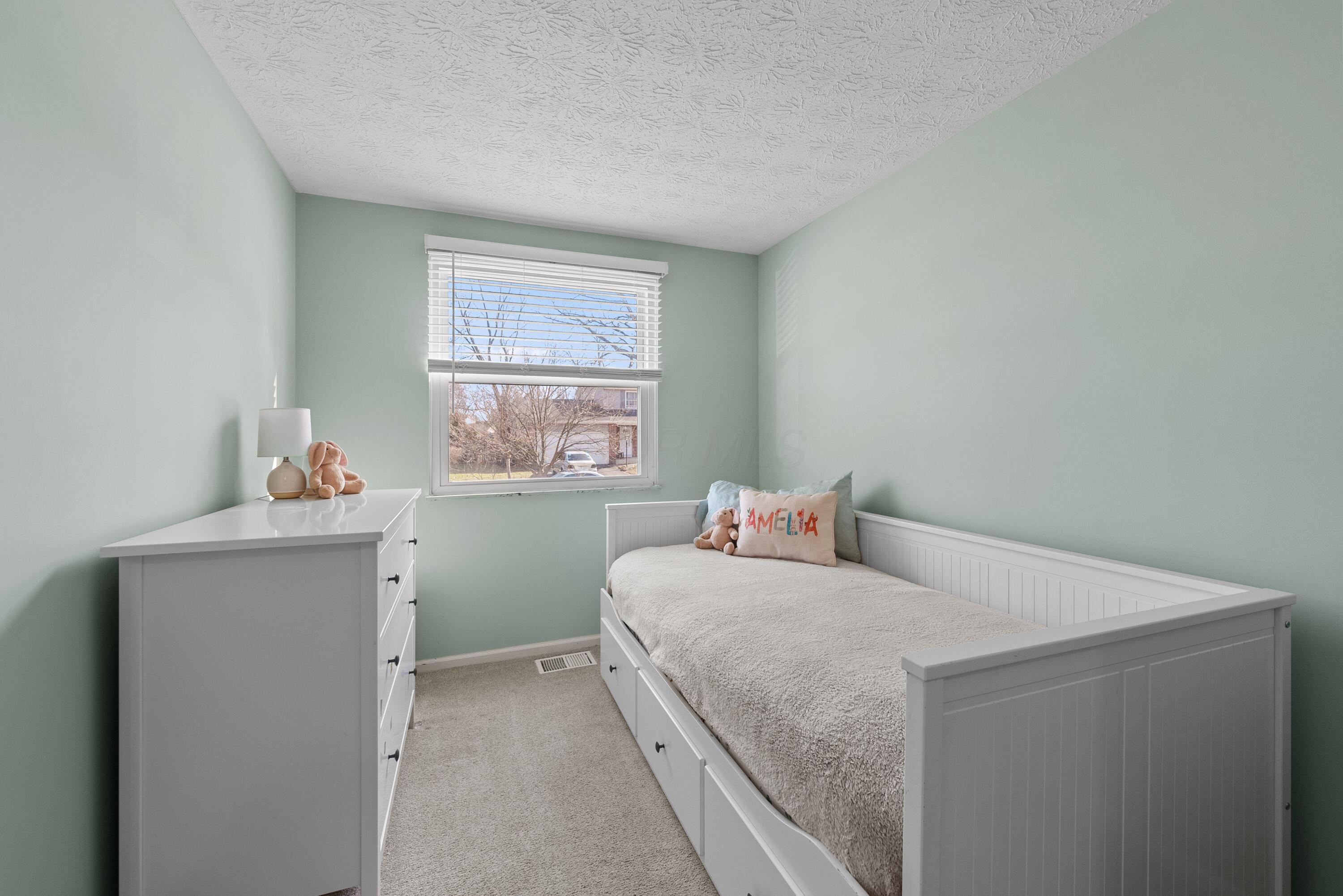 8780 Greenburg Drive, Powell, Ohio image 17