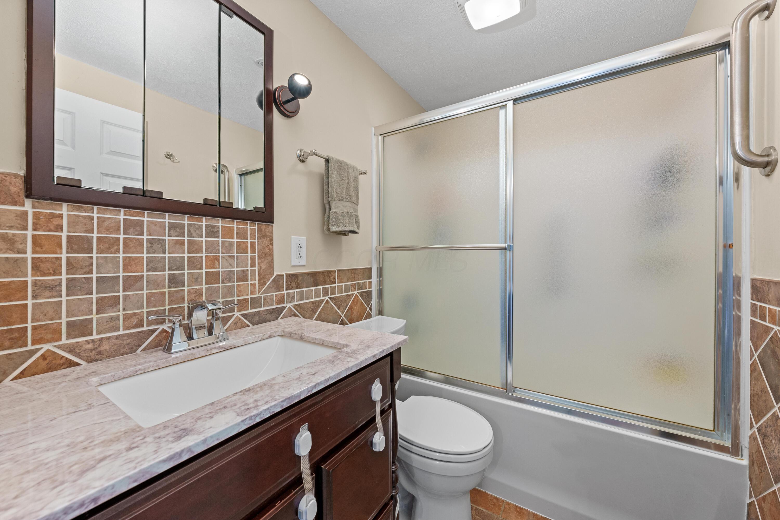 8780 Greenburg Drive, Powell, Ohio image 14