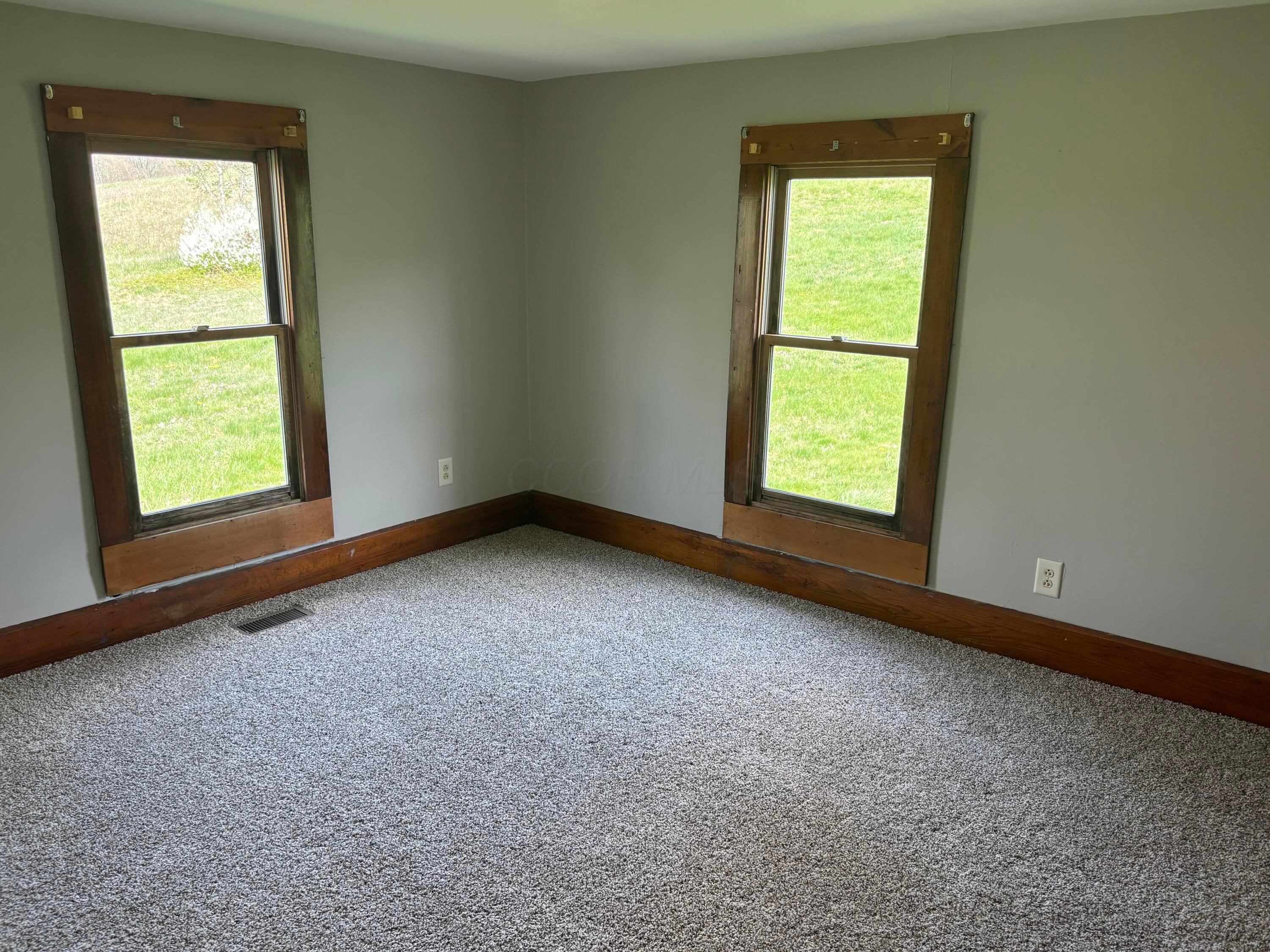 4174 Mainesville Rd Road, Junction City, Ohio image 17