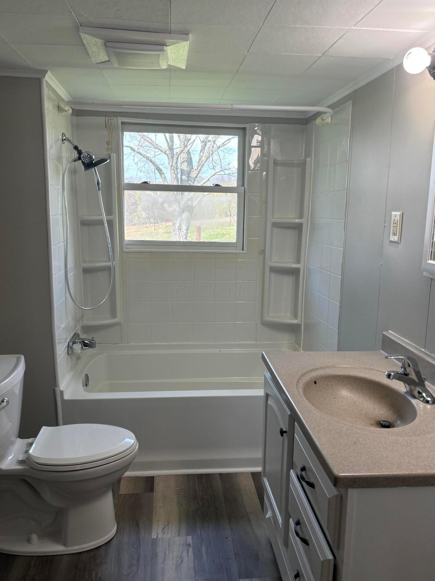 4174 Mainesville Rd Road, Junction City, Ohio image 20