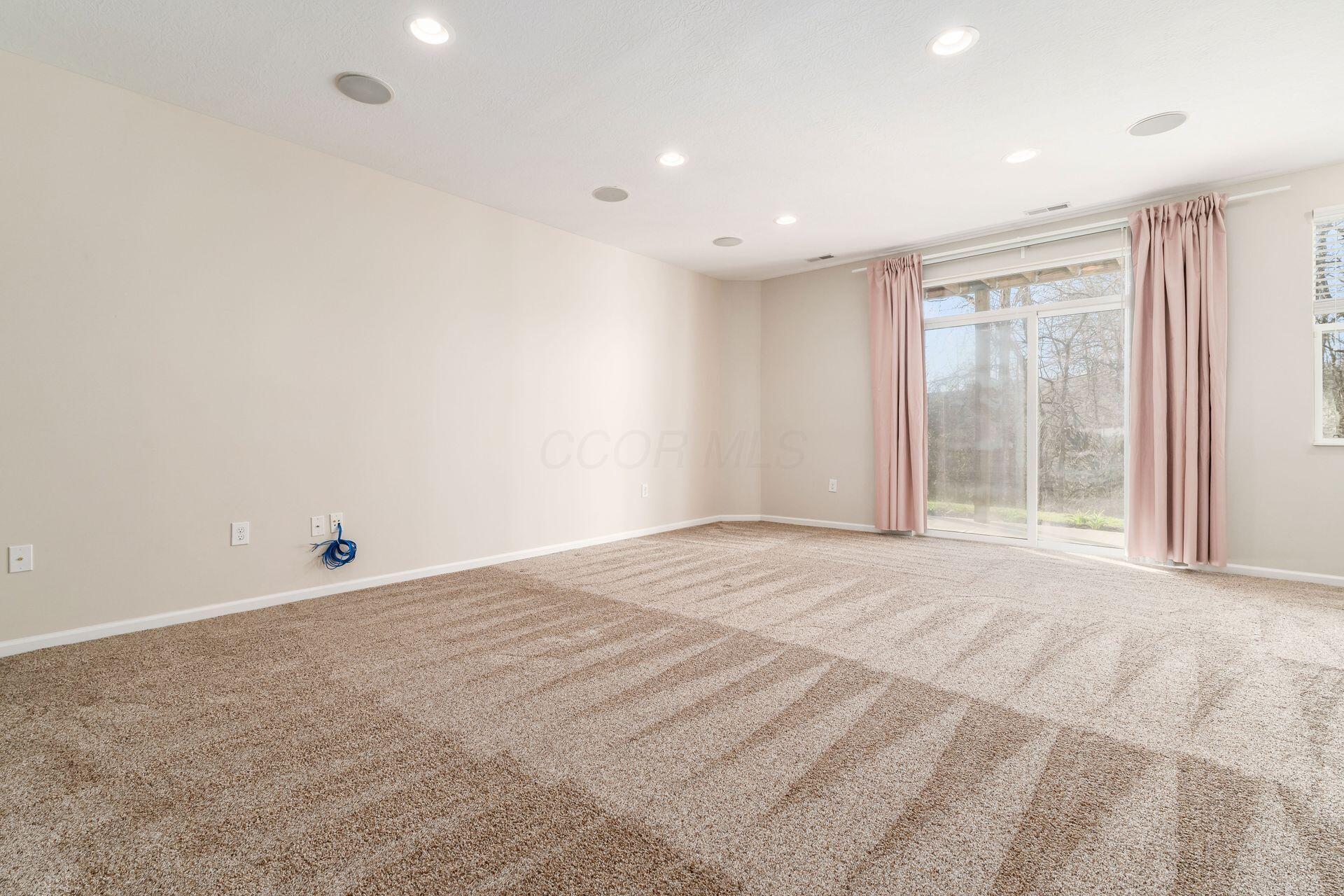 363 Westgreen Lane, Westerville, Ohio image 26