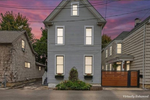 Photo of 428 E Redbud Alley, Columbus, OH 43206 (MLS # 226036666)