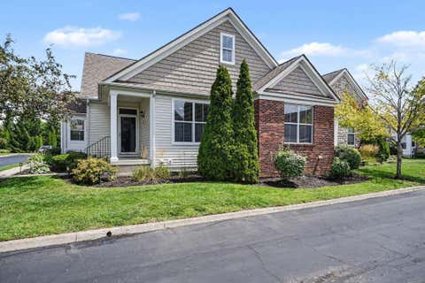 Photo of 4742 Clubpark Drive, Hilliard, OH 43026 (MLS # 226030133)