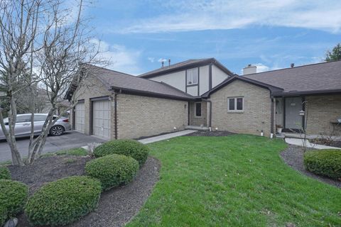 Photo of 1639 Six Point Court, Columbus, OH 43085 (MLS # 226009065)