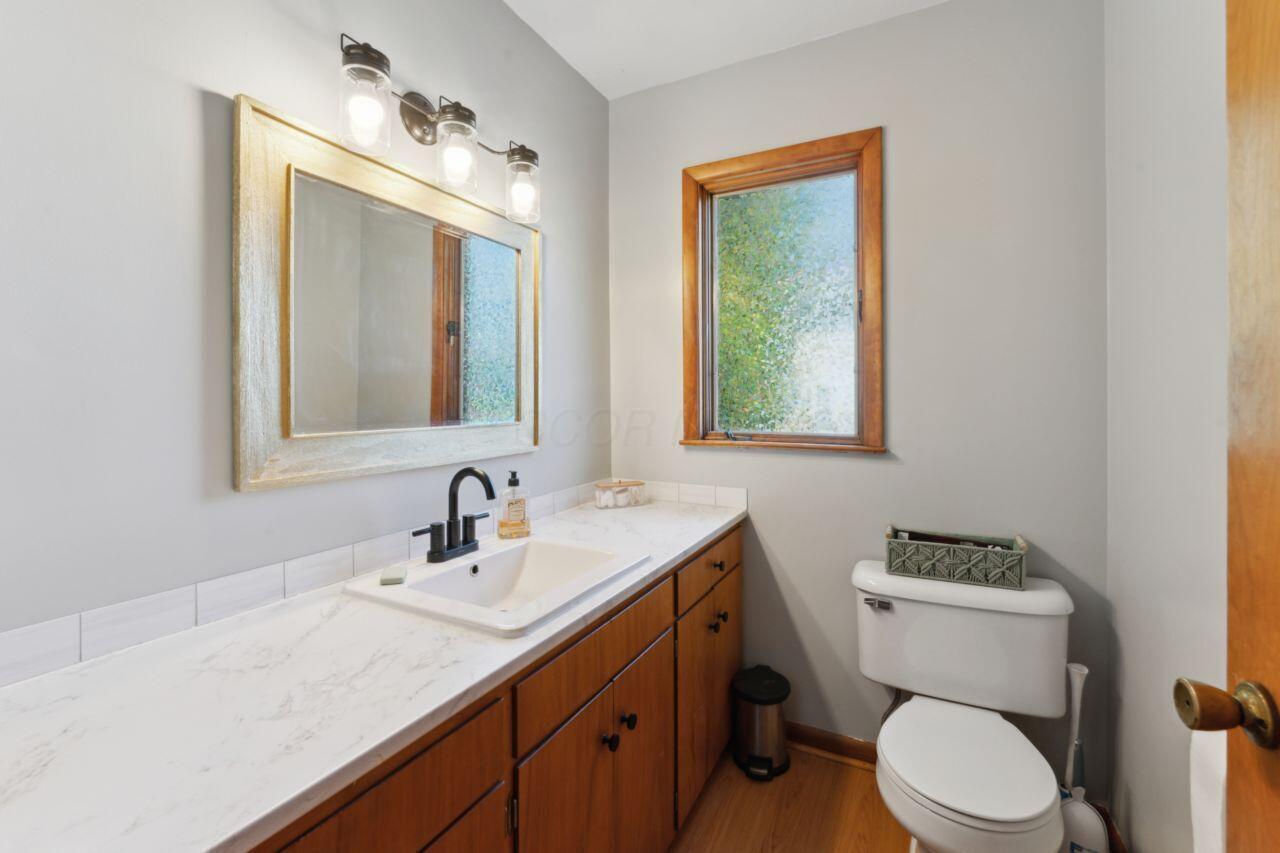 14799 Millersburg Road, Danville, Ohio image 30