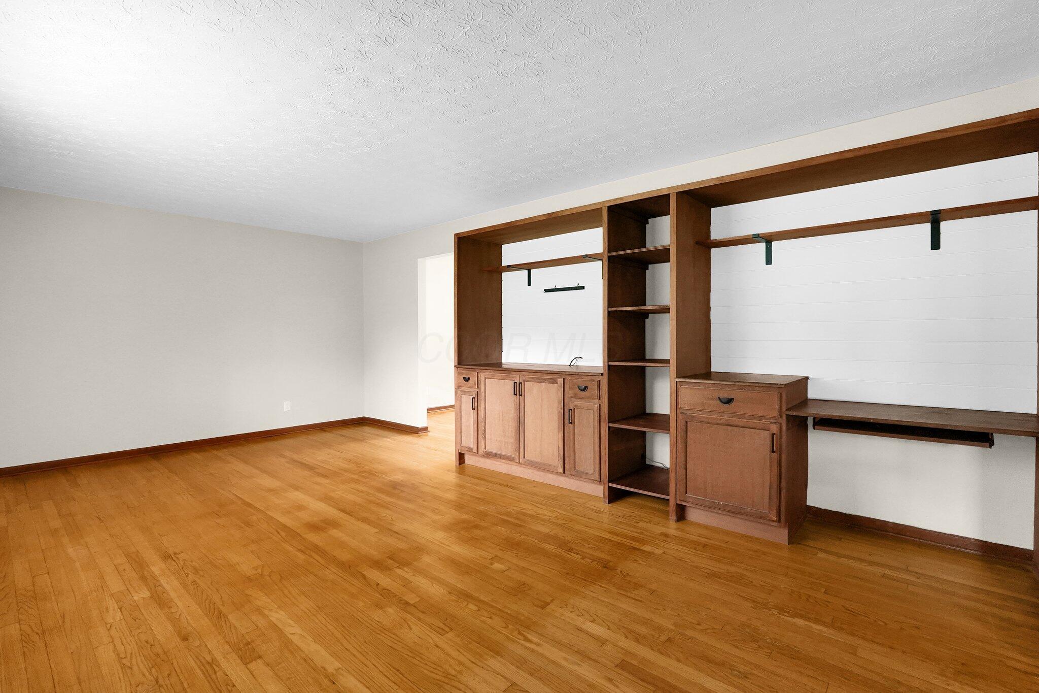 11831 Woodbridge Lane, Baltimore, Ohio image 5