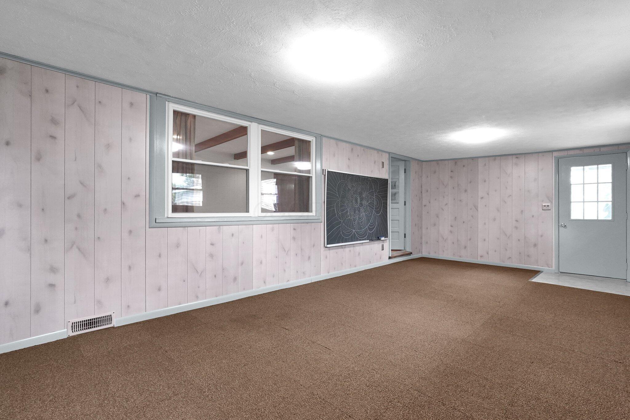 11831 Woodbridge Lane, Baltimore, Ohio image 25