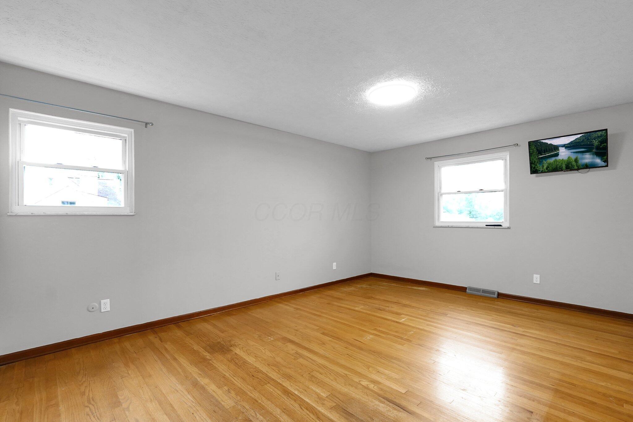 11831 Woodbridge Lane, Baltimore, Ohio image 26
