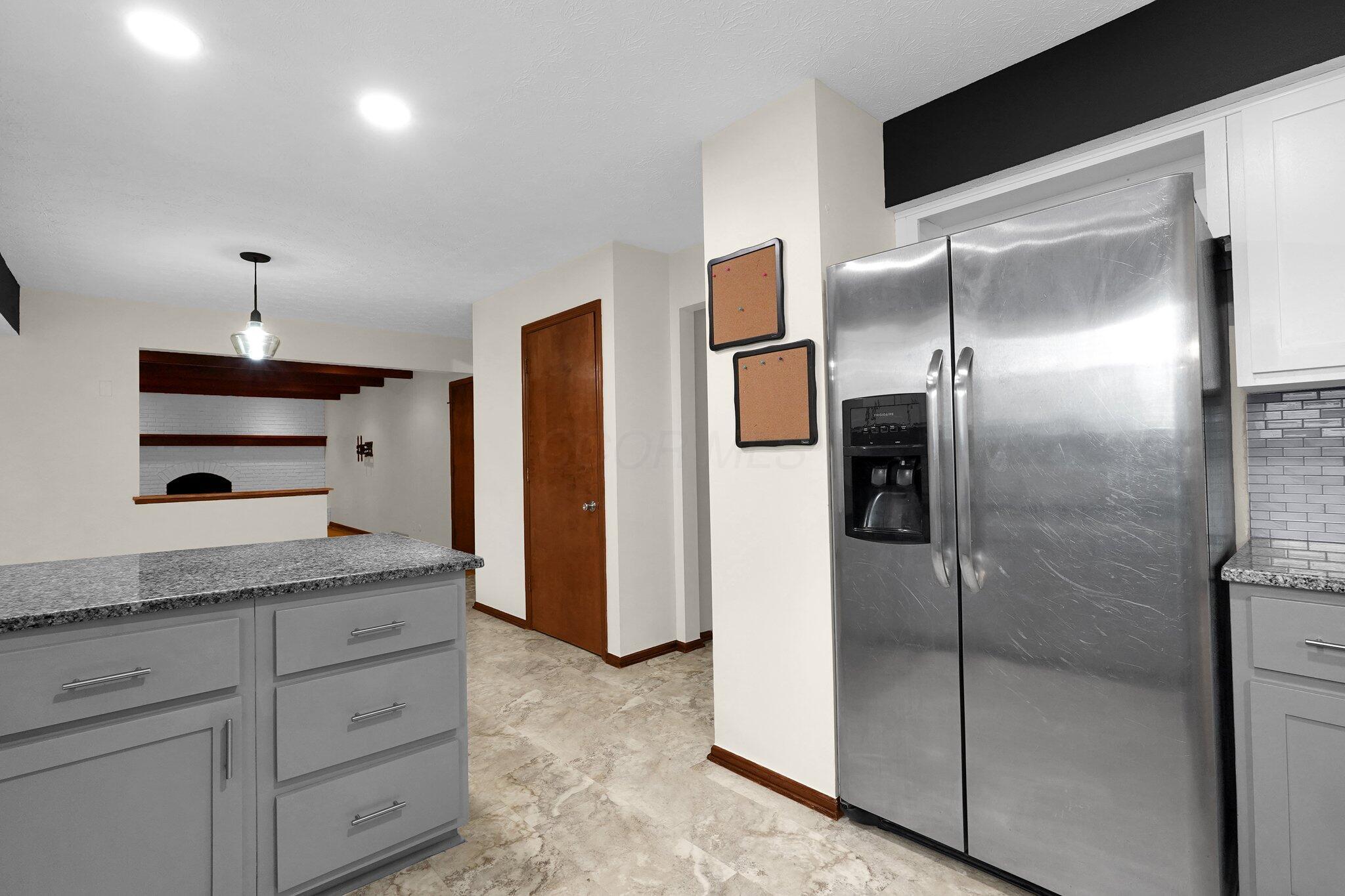 11831 Woodbridge Lane, Baltimore, Ohio image 13